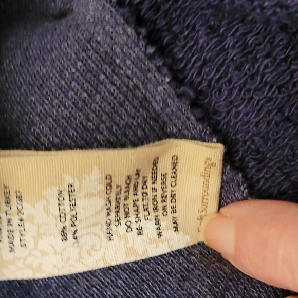 SOFT surroundings tunic top. Dark blue.  Wear with leggings or jeans - Picture 9 of 11